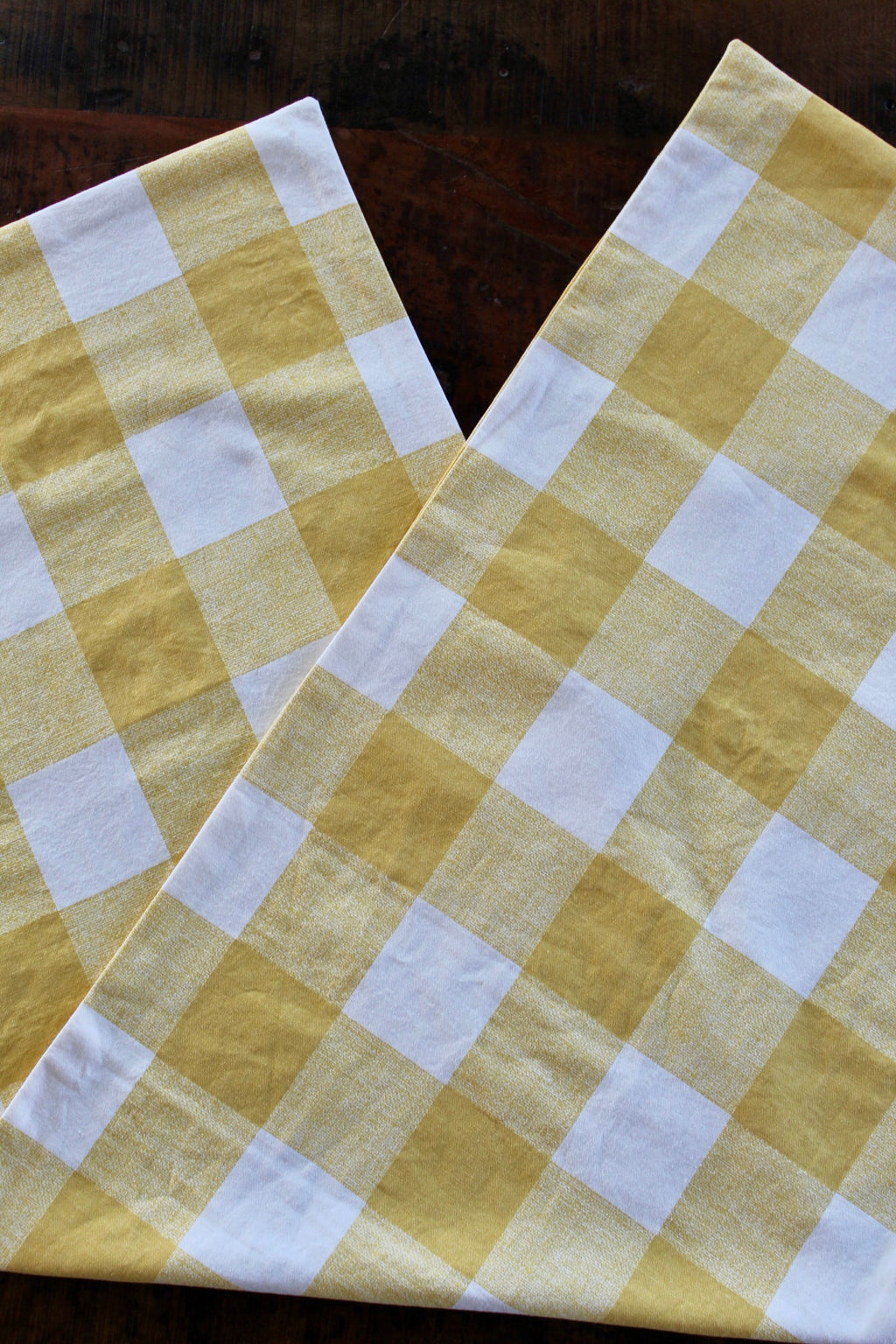 Yellow Checkered Runner