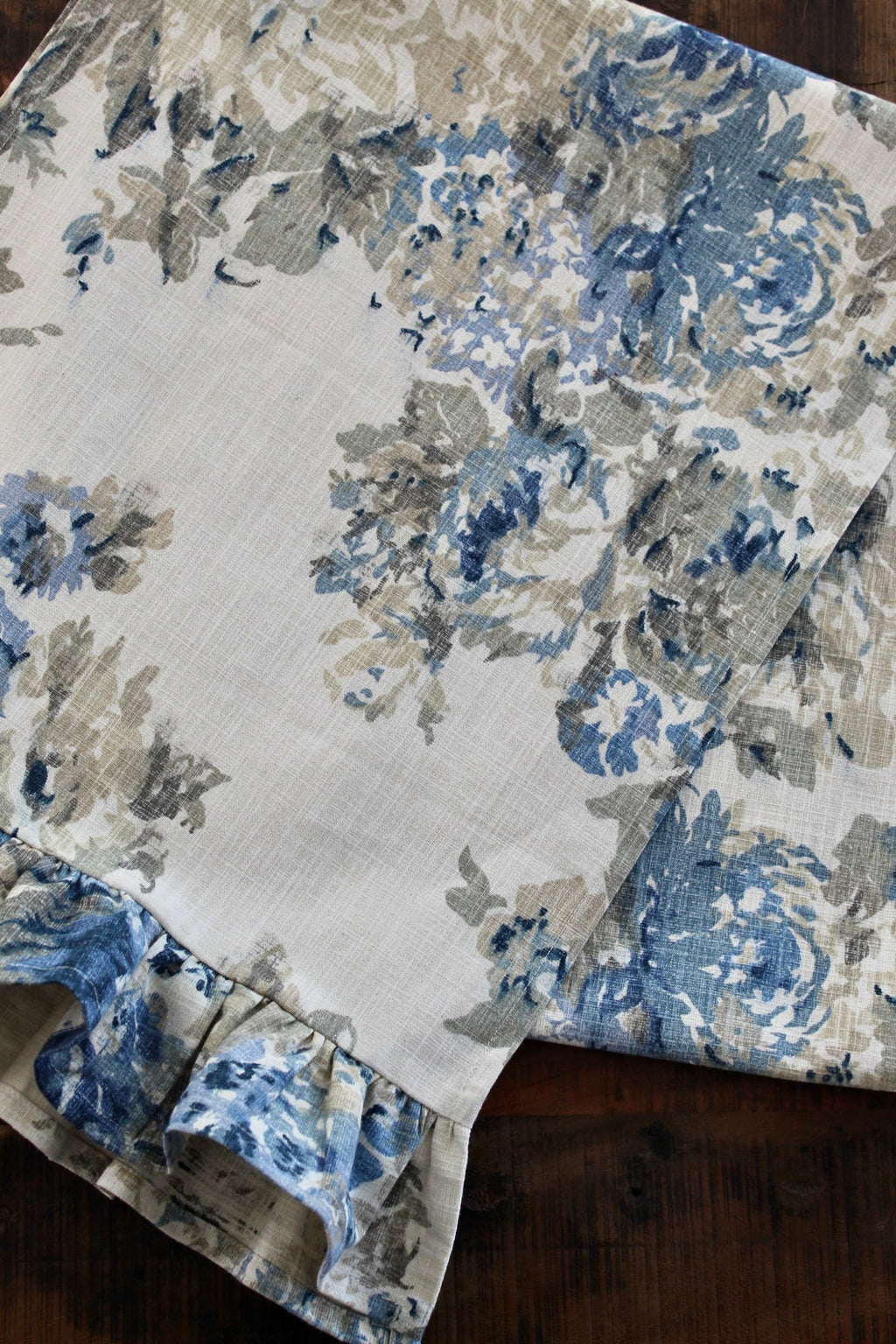 Floral Runner